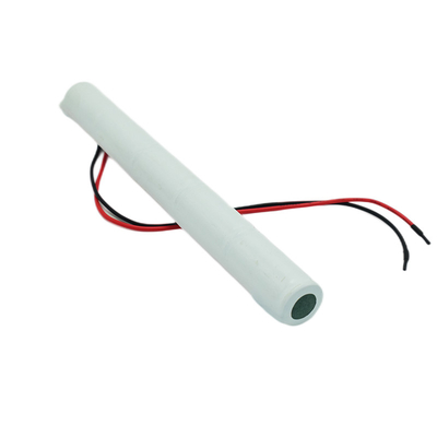 Las baterías de la luz de la salida de emergencia del Cd del Ni de 6,0 voltios pegan el tipo color blanco del PVC