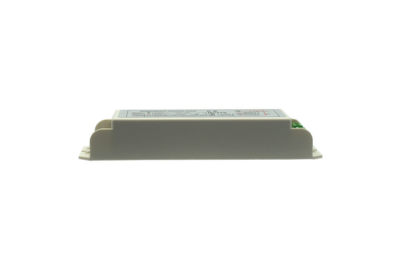 Li Ion Emergency Power Pack Inverter Tipo mantenido de energía de emergencia 11-20W GS-A1125
