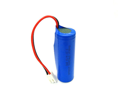 Baterías recargables de la batería 3,2 V IFR22650 2000mAh de la muestra de la salida de emergencia LiFePO4