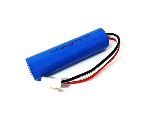 Célula de la batería recargable 3.7V ICR18650 del hierro 2600mAh del litio