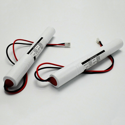 carga de la batería recargable 4.8V 0.1C de las baterías de la luz de la salida de emergencia 2500mah