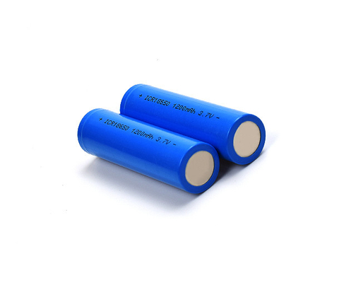 Célula recargable de la batería ICR18650 de la ión de litio 1200mAh 3,7 V